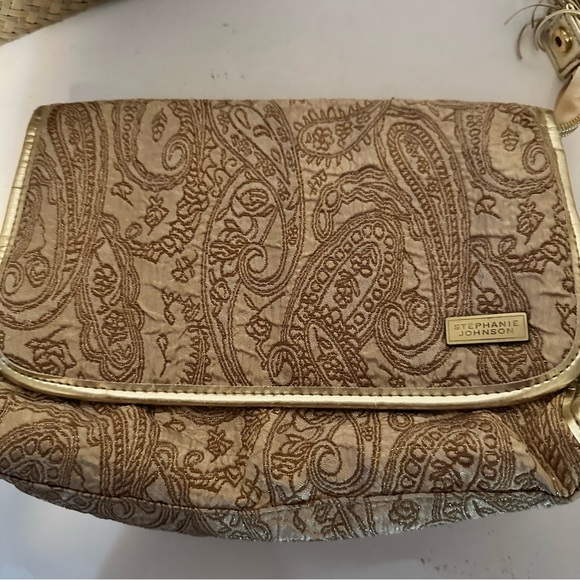 Set of 2 Cosmetic Bags with Plastic Lining and Gold Threading Detail - Picture 7 of 15